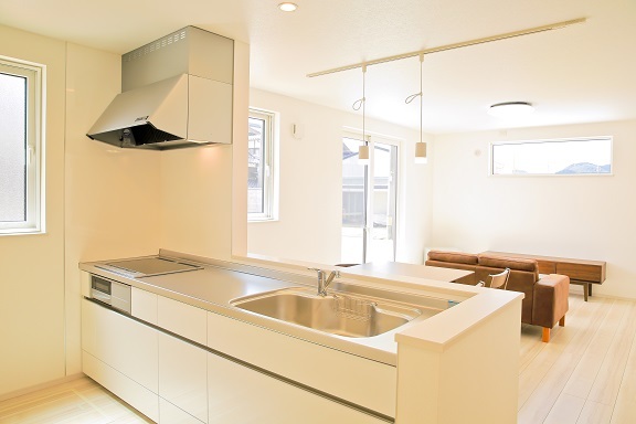 大人気のシェアハウス(社員寮)をご紹介！